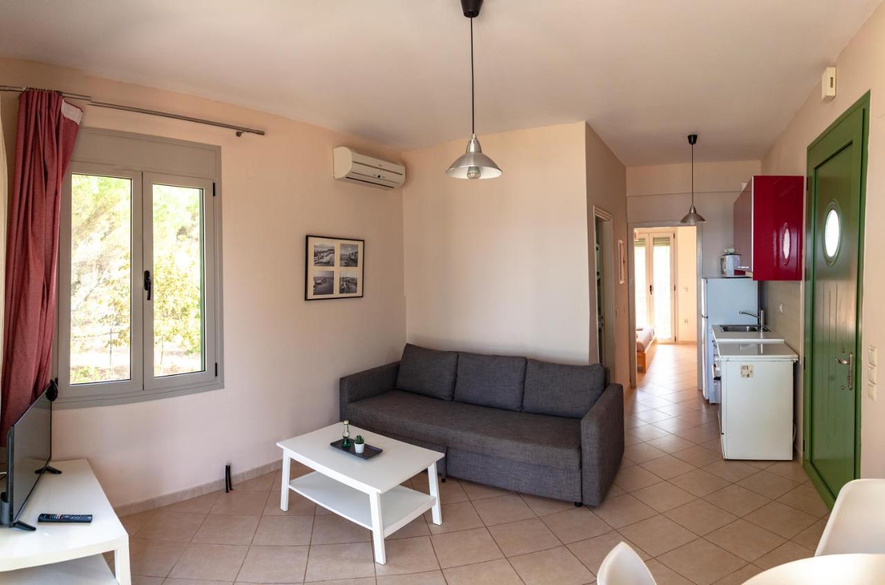Brunello Seaside Apartments Lefkáda Extérieur photo