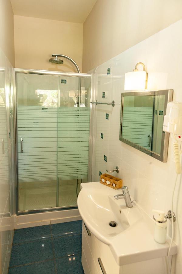 Brunello Seaside Apartments Lefkáda Extérieur photo